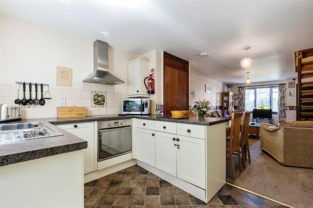 2 bedroom semidetached house for sale in Church Lane, Padstow