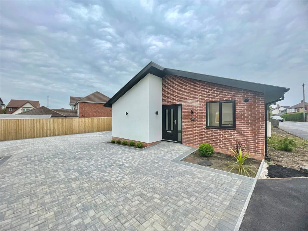 Main image of property: Leyland Road, Penwortham, Preston, Lancashire, PR1