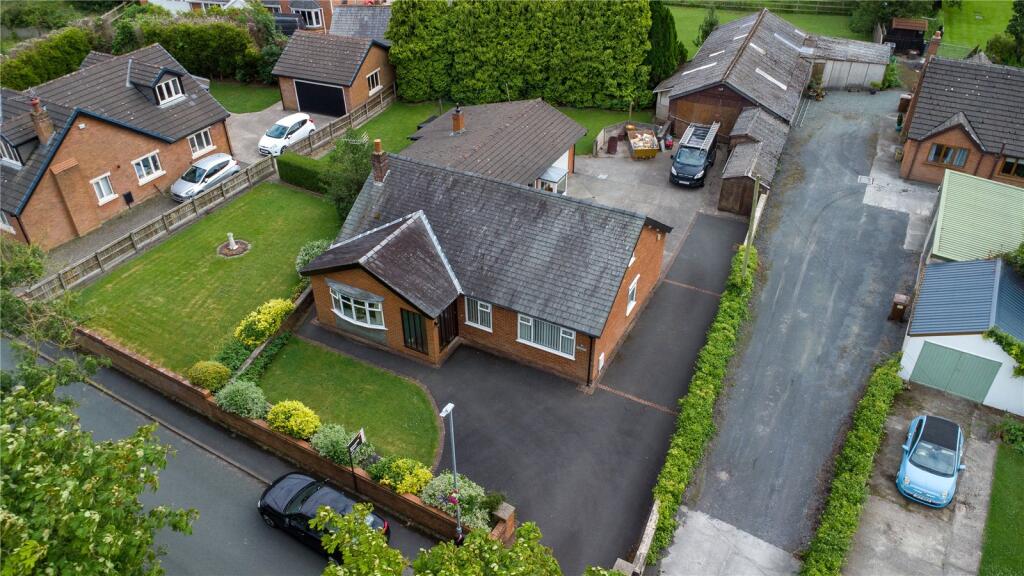 Main image of property: Darkinson Lane, Lea Town, Preston, Lancashire, PR4