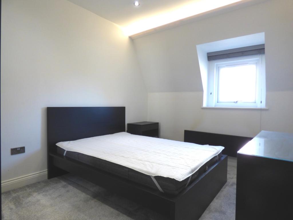 2 bedroom flat for sale in City Bridge Apartments, Glovers Court