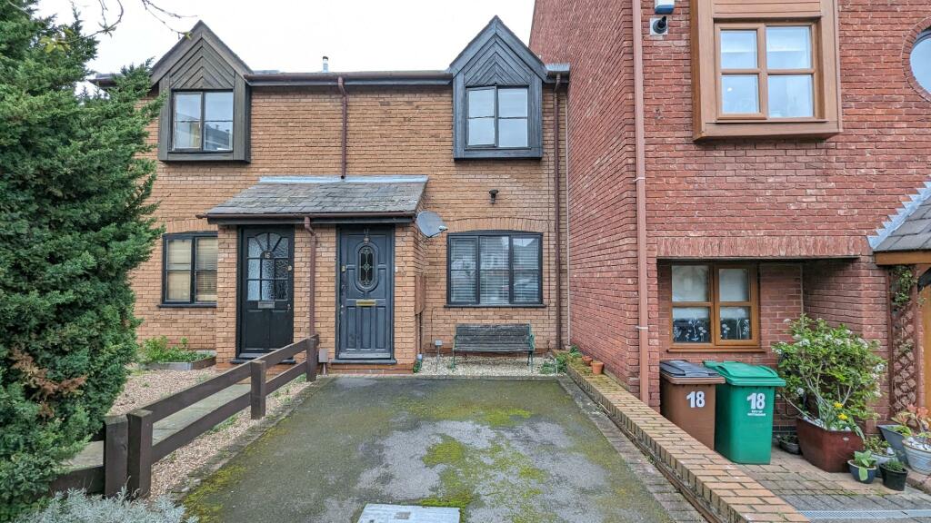 1 bedroom town house for rent in Quayside Close, Nottingham, NG2