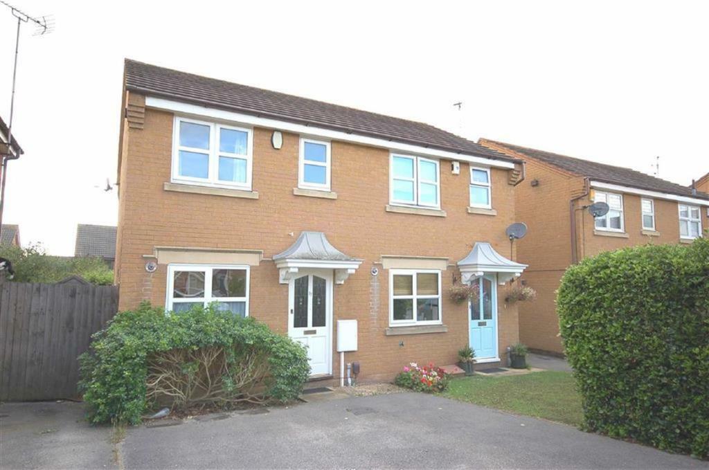 2 bedroom house for rent in Oxendale Close, West Bridgford, NG2