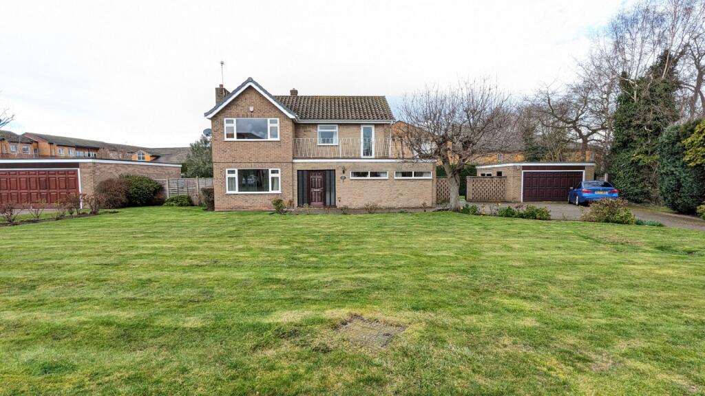 Main image of property: Grange Park, West Bridgford, Nottingham, NG2