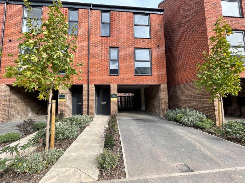 Main image of property: Oakwood Drive, West Bridgford
