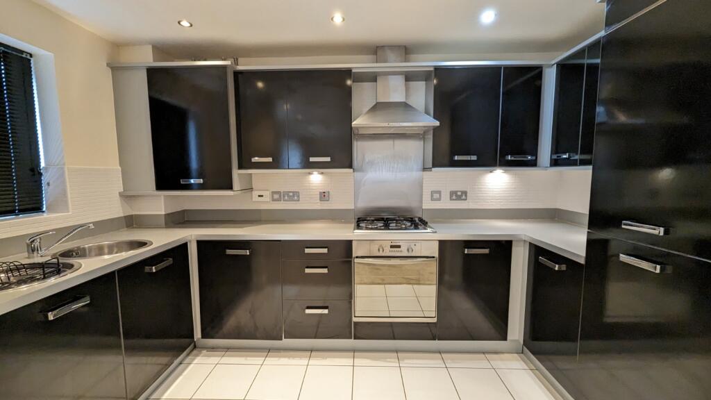 Main image of property: Askham Court, Gamston, Radcliffe Road, NG2