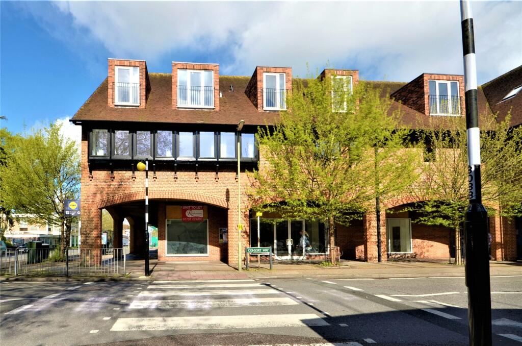 Main image of property: 100 Victoria Road, Horley, Surrey, RH6