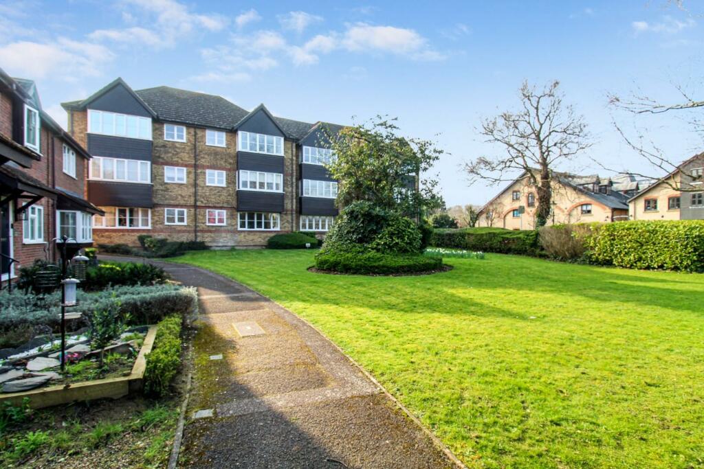 2 bedroom apartment for sale in River Meads, Stanstead Abbotts, Ware, SG12