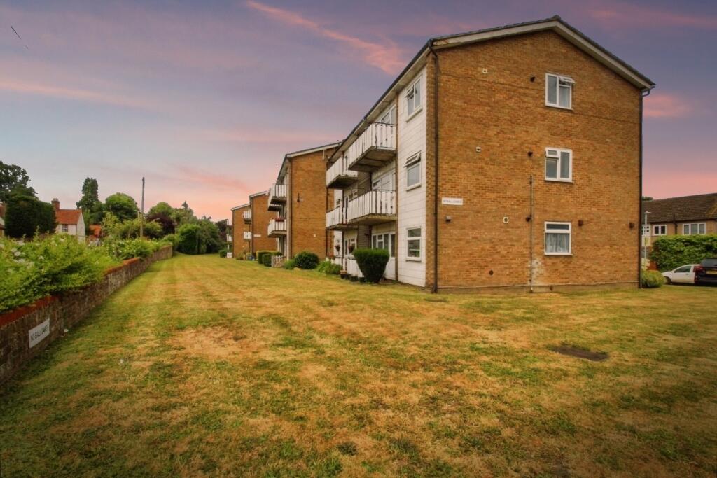 Main image of property: High Road, Broxbourne