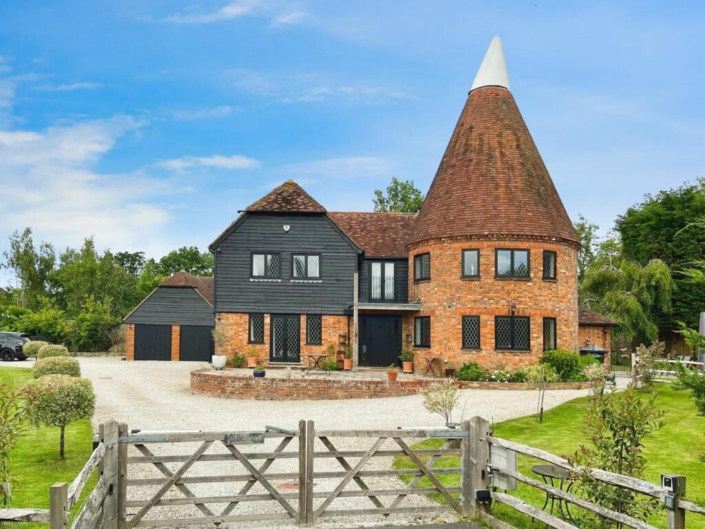 Main image of property: TENTERDEN