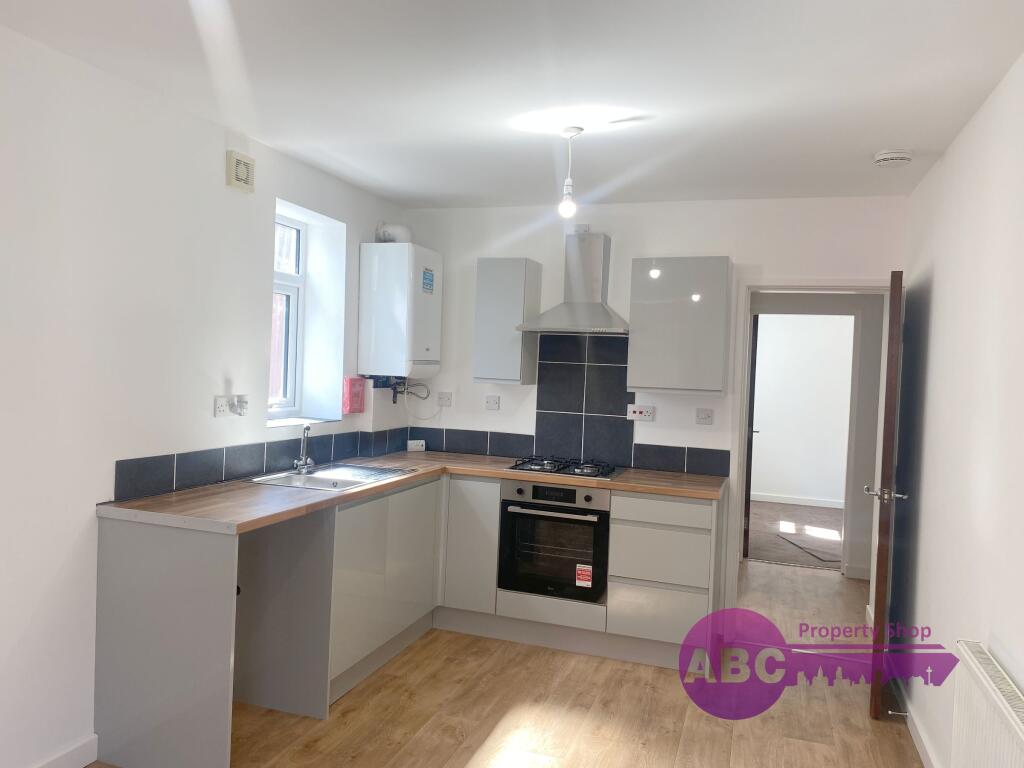 Main image of property: Newton Road, Ellesmere Port, Cheshire, CH65 4AP
