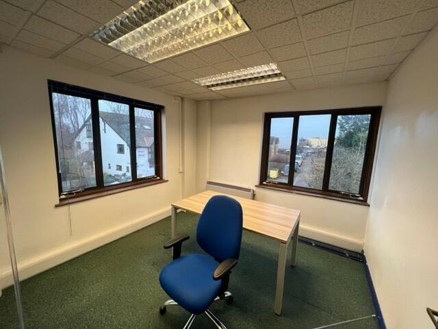 Additional property image - Broadway, Bexleyheath, DA6 8AS