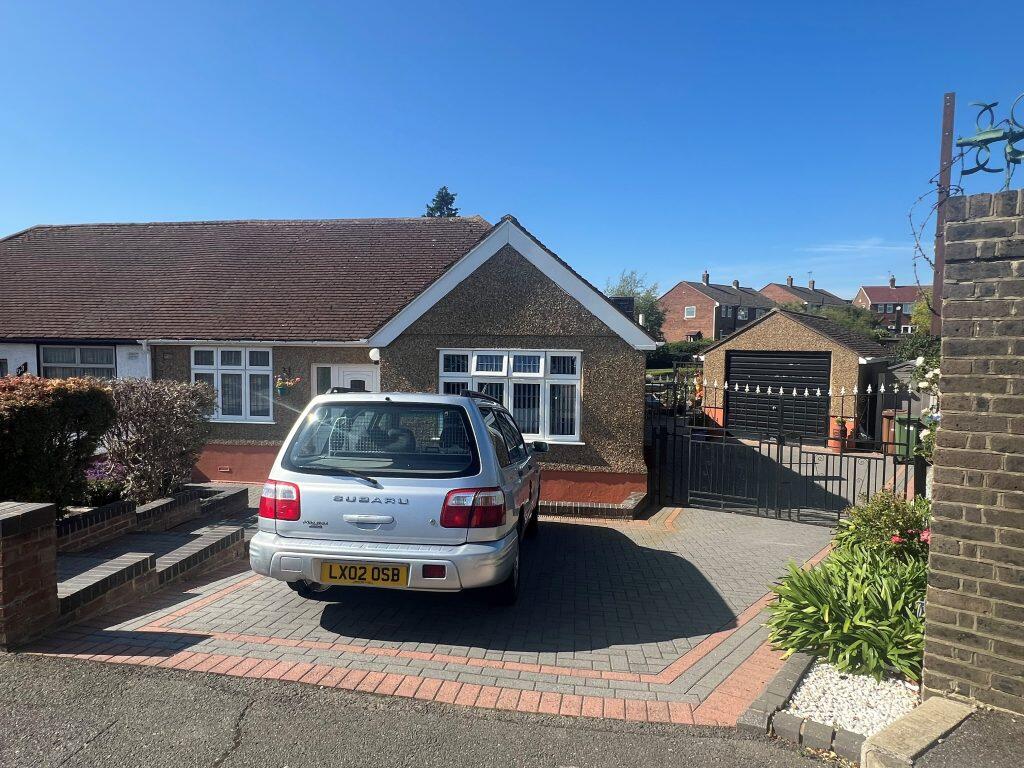 Main image of property: Edendale Road, Bexleyheath, DA7 6RL