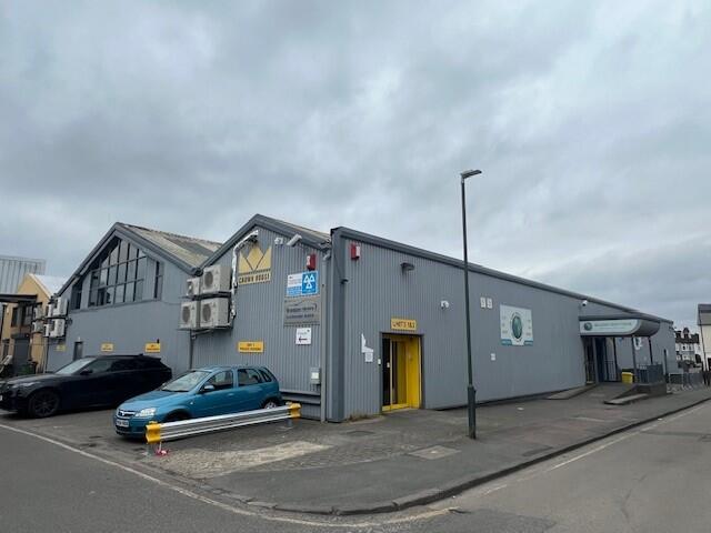 Main image of property: Queens Street, Bexleyheath, DA7 4BT