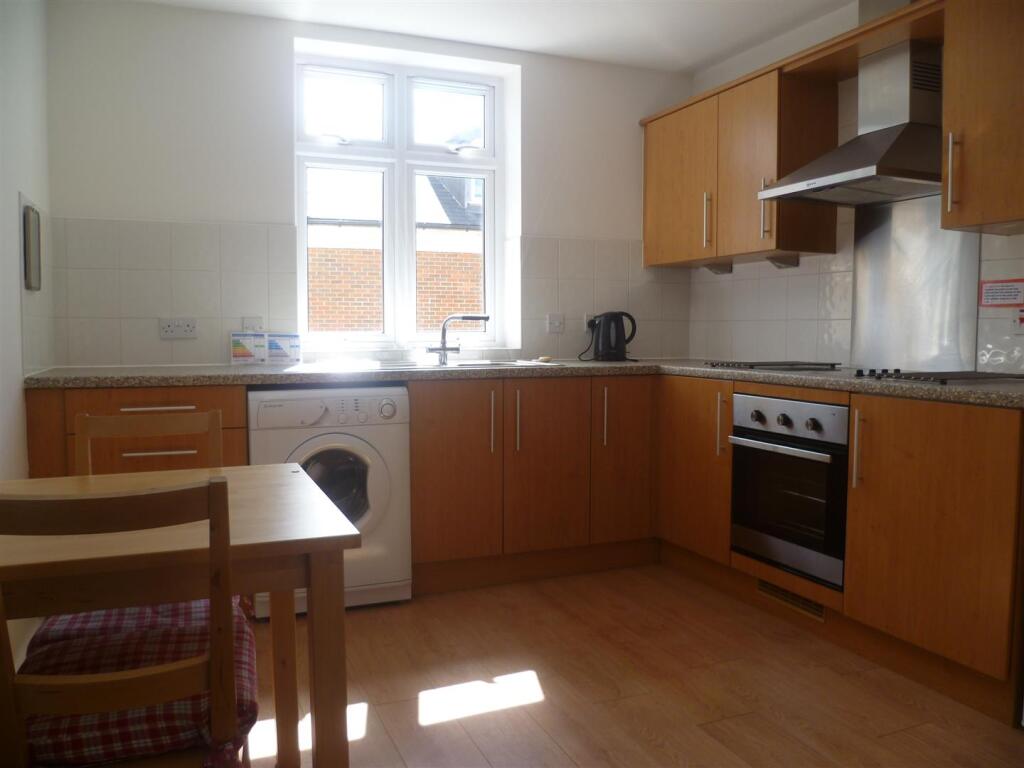 Main image of property: New Walk Central Apartments, 77-89 Princess Road East