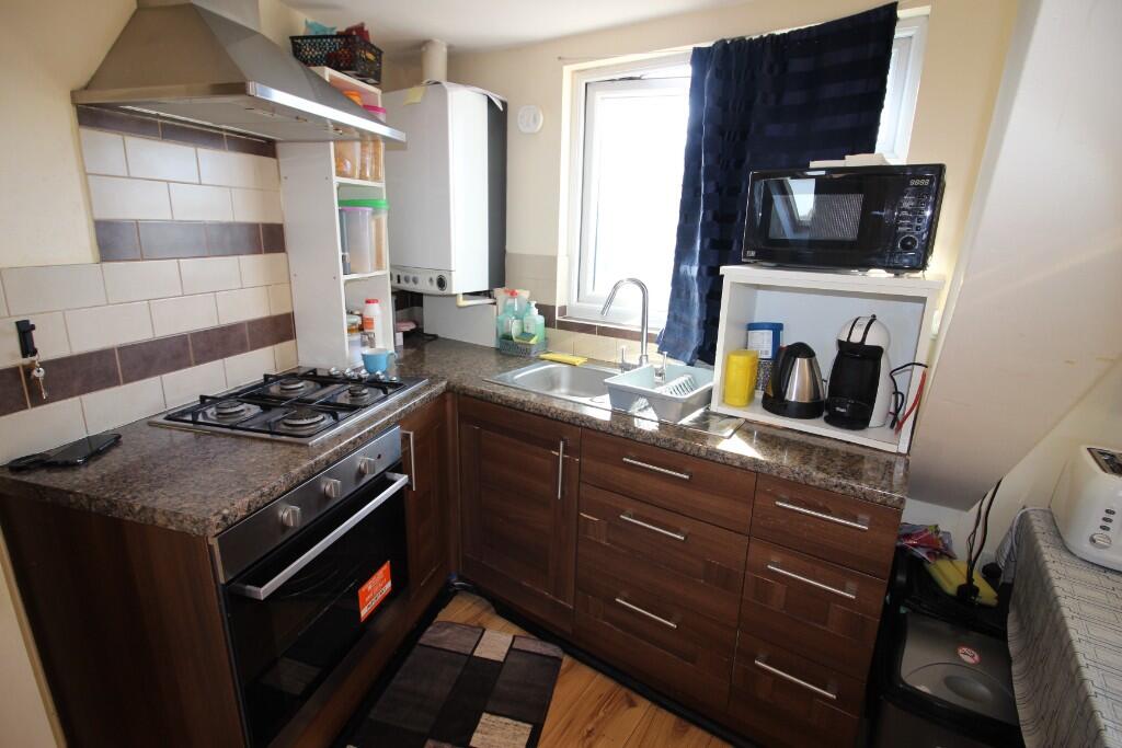 Main image of property: Hoe Street,London,E17