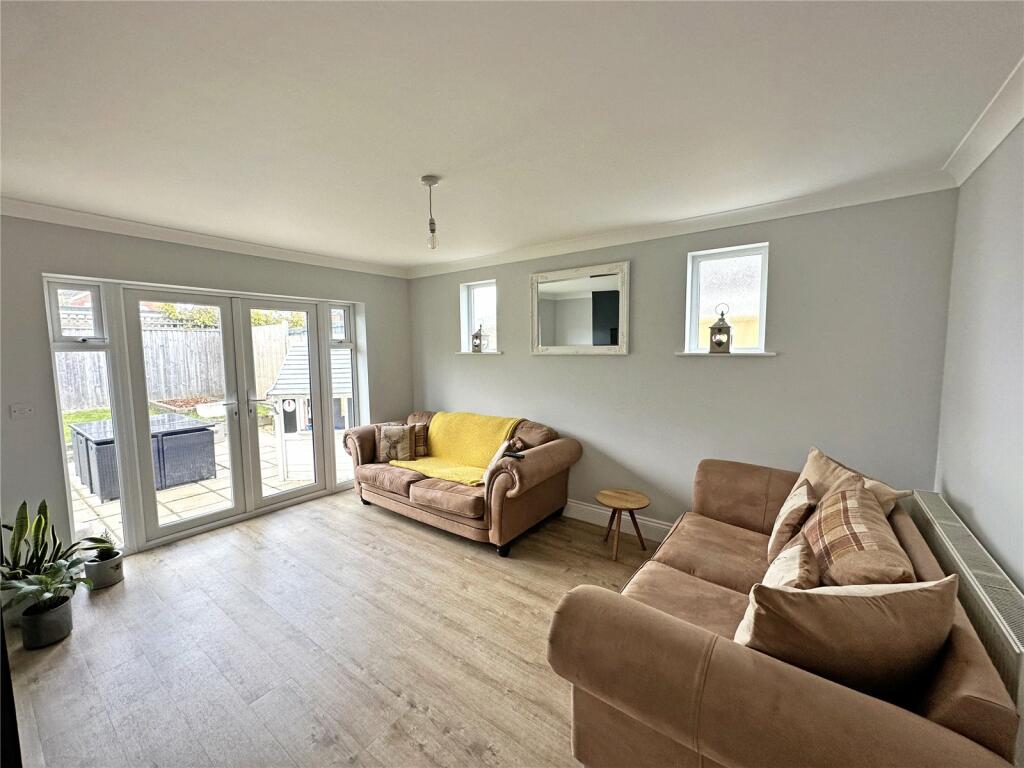 3 bedroom bungalow for sale in Longfield Road, Hordle, Lymington