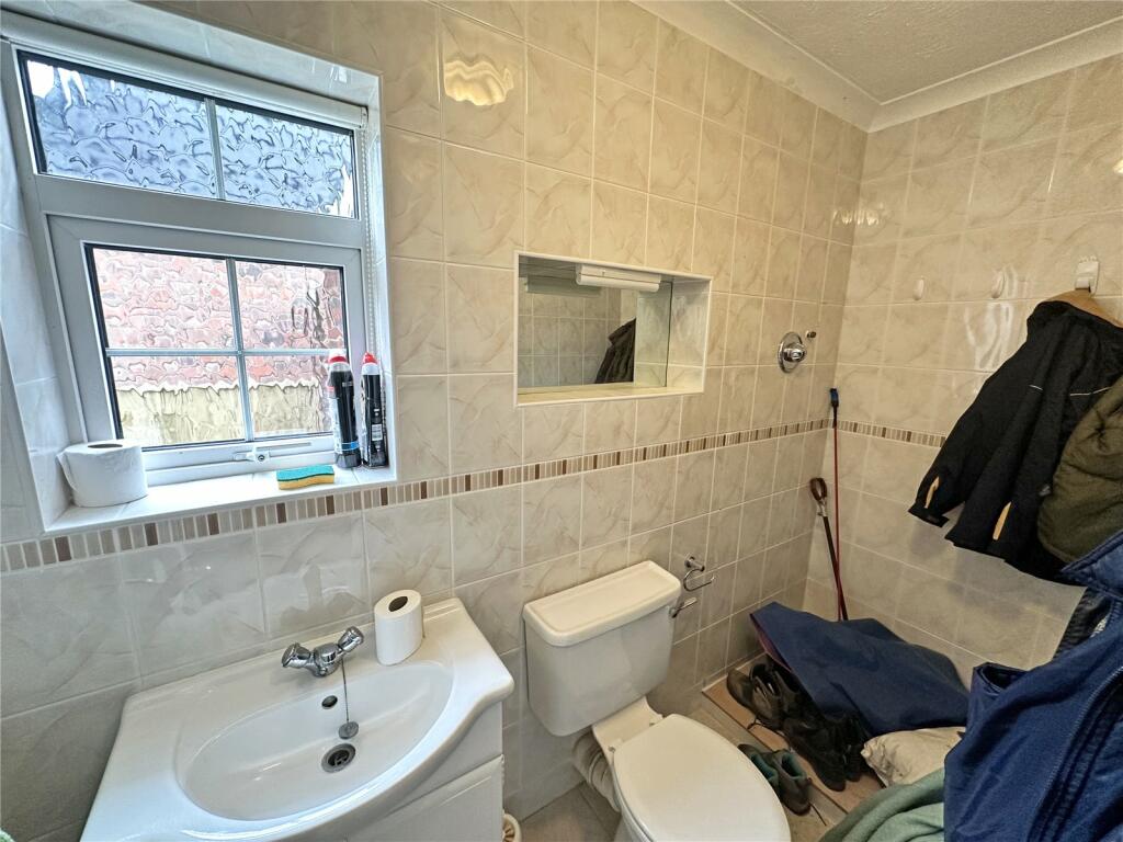 3 bedroom detached house for sale in Everton Road, Hordle, Lymington