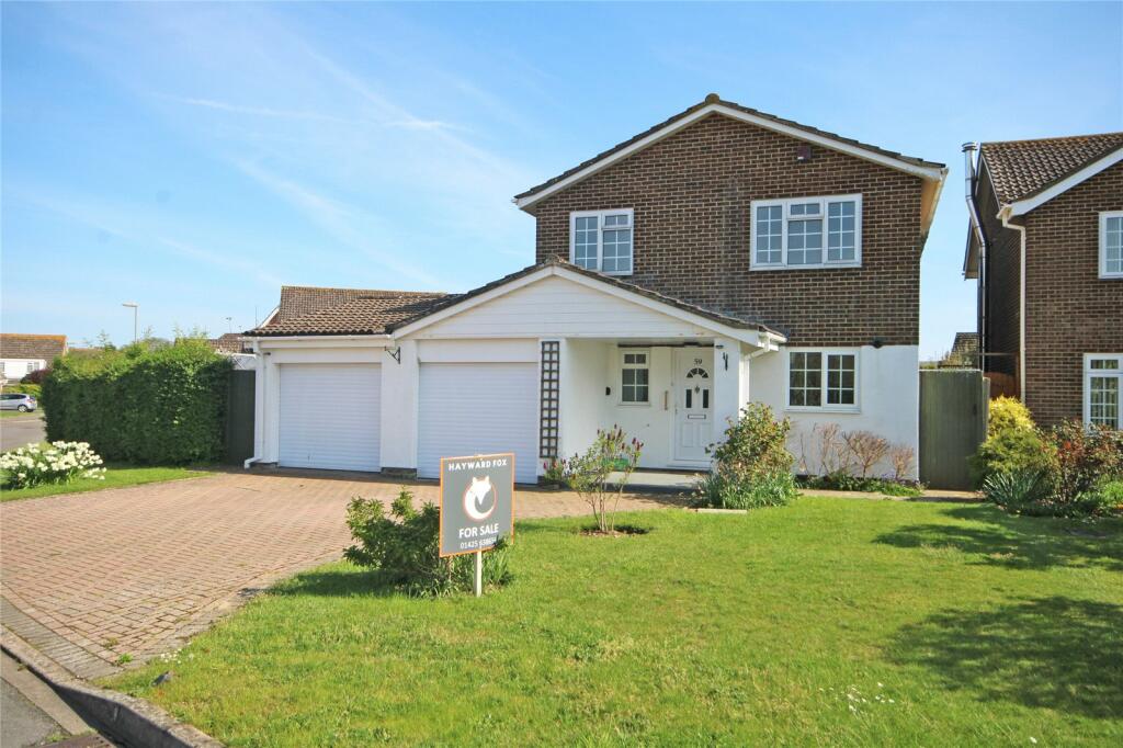 4 bedroom detached house for sale in Silverdale, Barton on Sea, New