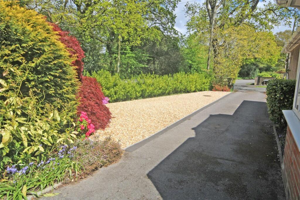 Additional property image - Fernhill Road, New Milton, Hampshire, BH25