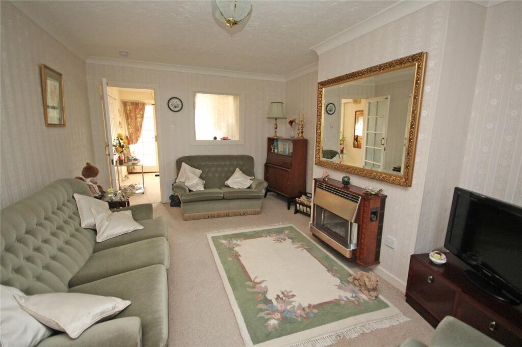 Additional property image - Brecon Close, New Milton, Hampshire, BH25