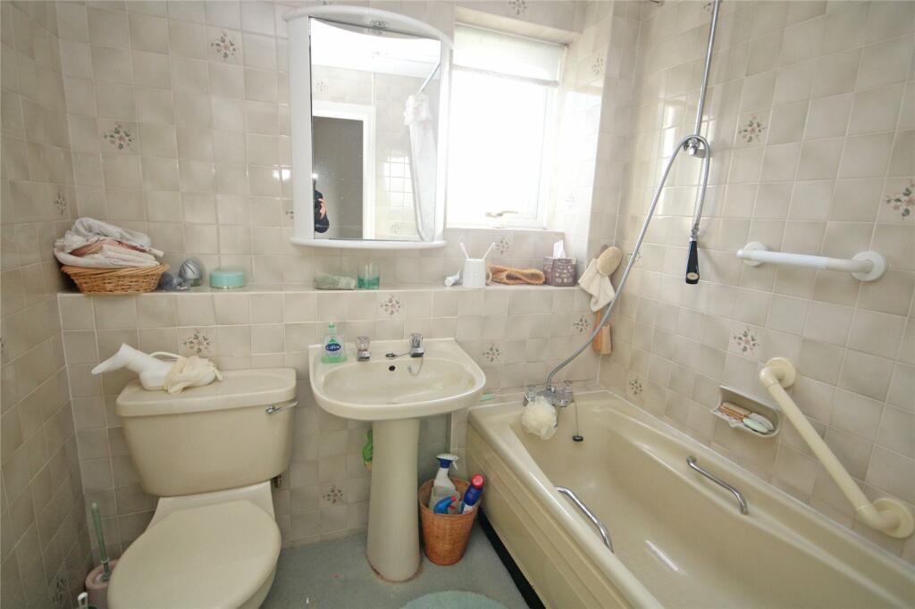 Additional property image - Brecon Close, New Milton, Hampshire, BH25