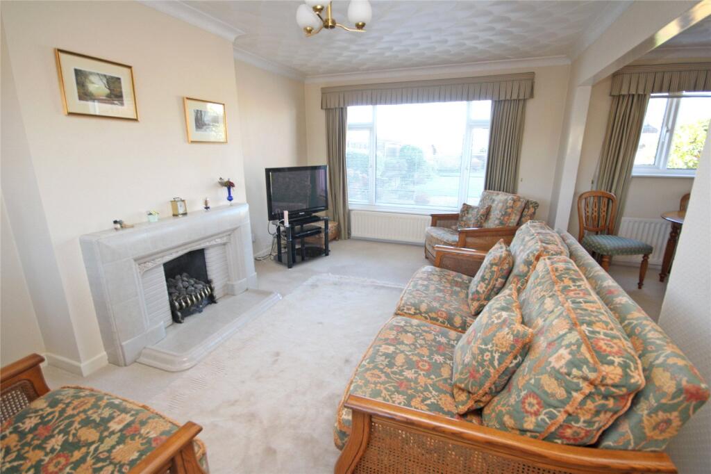 Additional property image - High Ridge Crescent, New Milton, Hampshire, BH25
