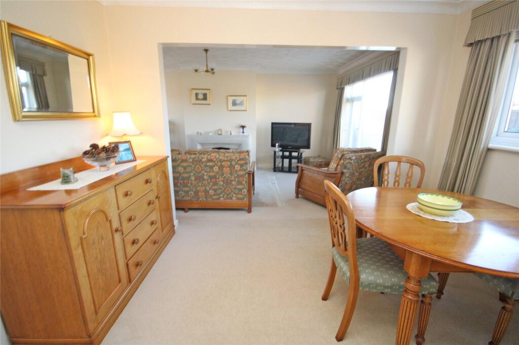 Additional property image - High Ridge Crescent, New Milton, Hampshire, BH25