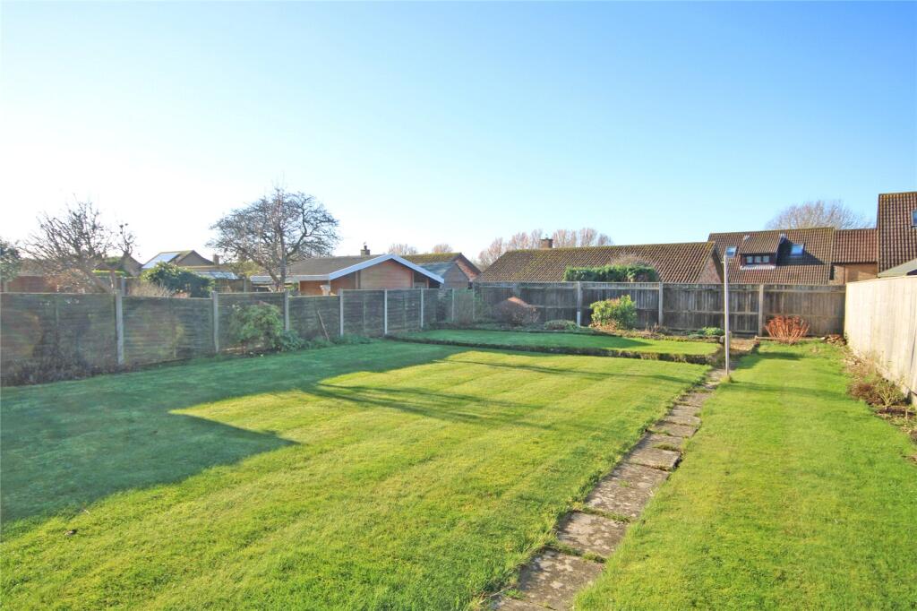 Additional property image - High Ridge Crescent, New Milton, Hampshire, BH25