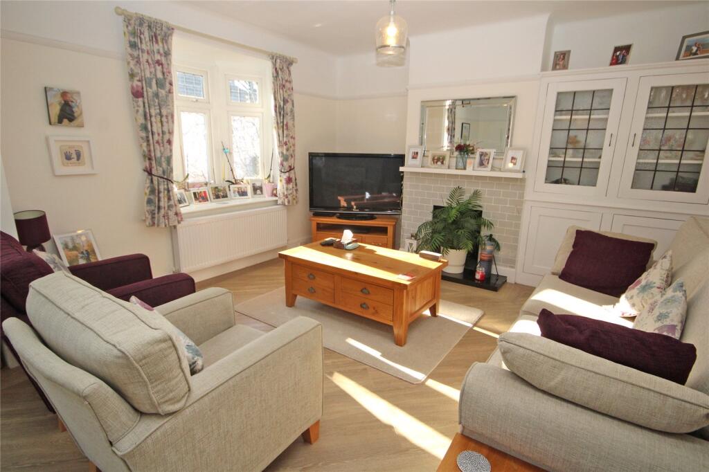 Additional property image - Becton Lane, Barton on Sea, New Milton, Hampshire, BH25