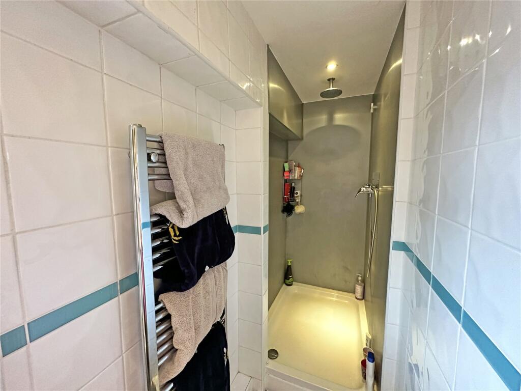 Additional property image - Marine Drive, Barton on Sea, New Milton, Hampshire, BH25
