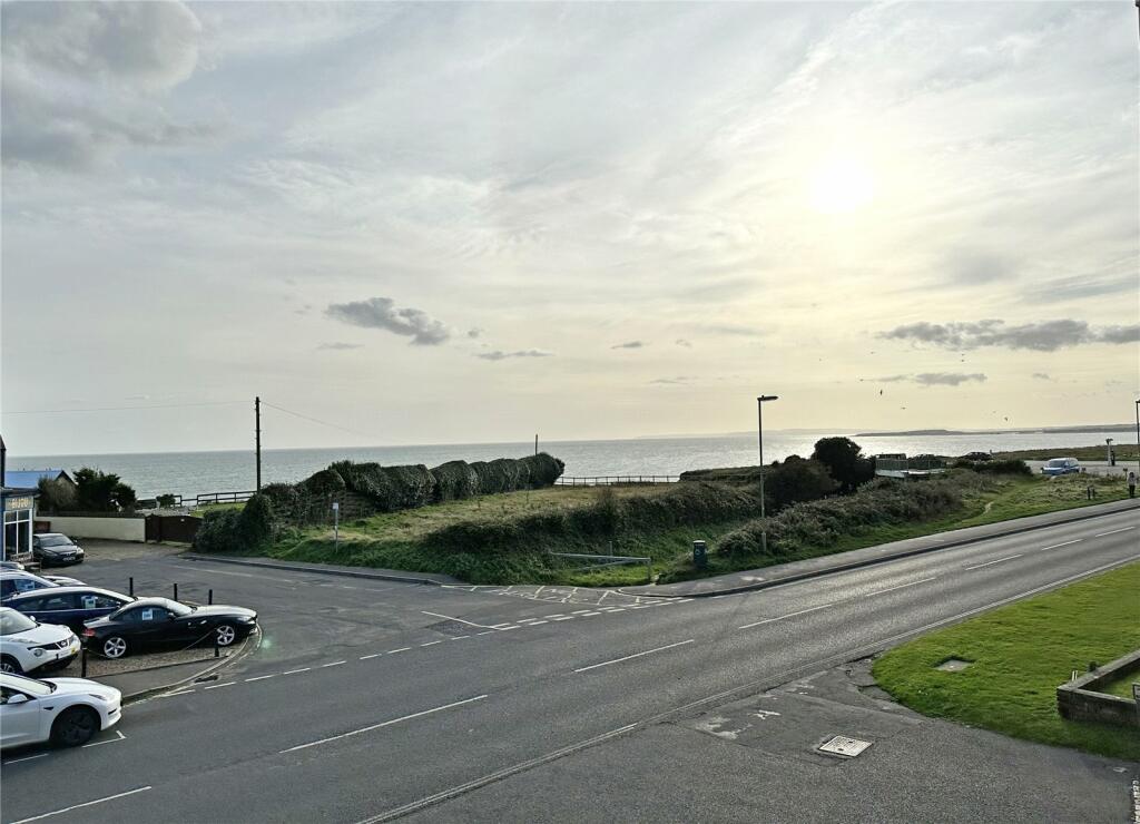 Additional property image - Marine Drive, Barton on Sea, New Milton, Hampshire, BH25