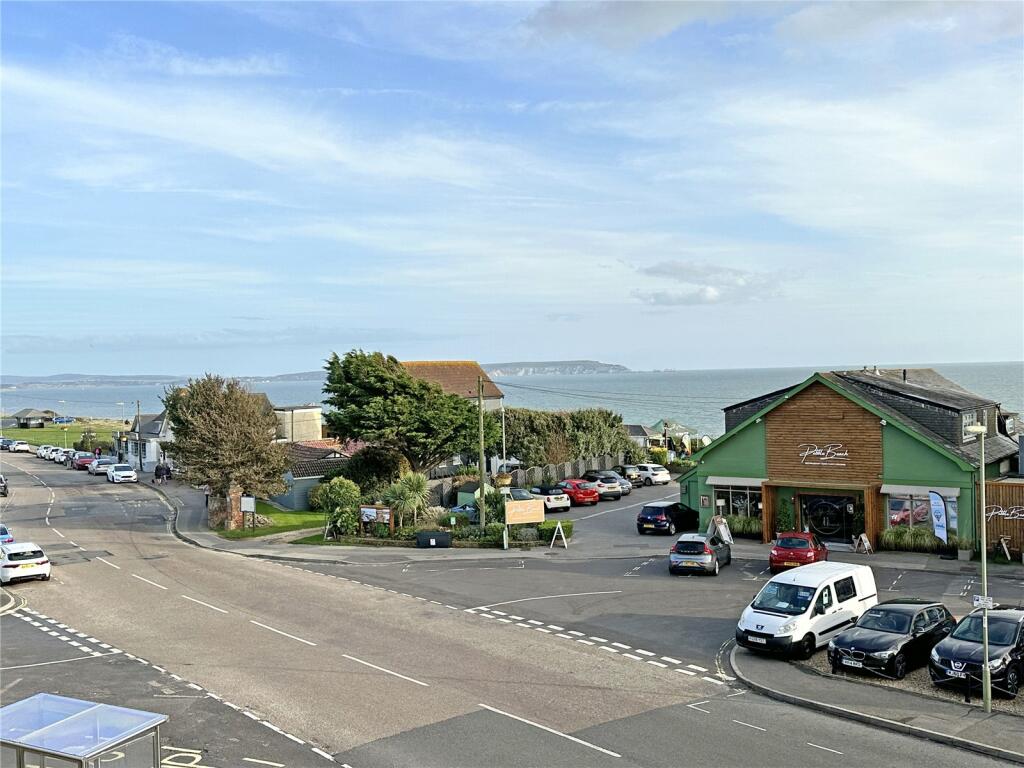 Additional property image - Marine Drive, Barton on Sea, New Milton, Hampshire, BH25