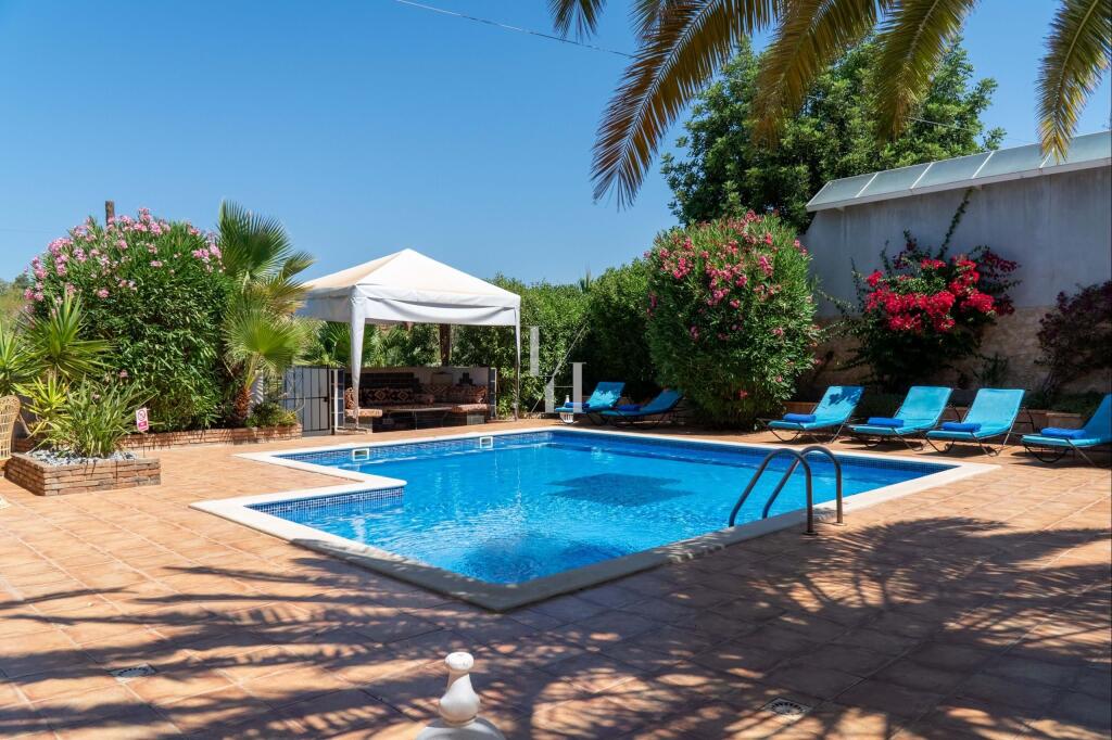 Main image of property: Algarve, Armação de Pera