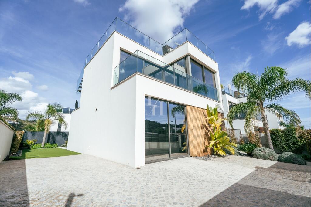 Main image of property: Algarve, Albufeira