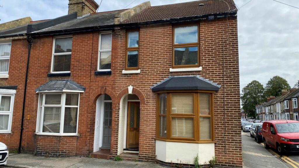 3 bedroom house for rent in York Road, Canterbury Ref - 2829, CT1
