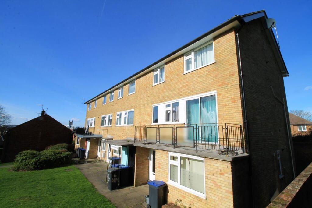 Additional property image - Dymchurch House, Canterbury Ref - 3149