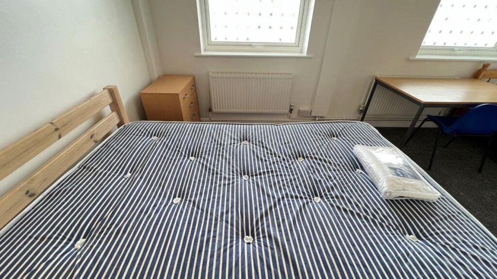 Additional property image - Dymchurch House, Canterbury Ref - 3149