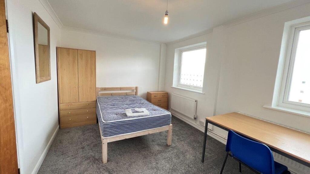 Additional property image - Dymchurch House, Canterbury Ref - 3149