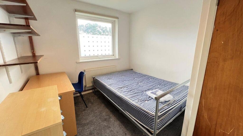 Additional property image - Dymchurch House, Canterbury Ref - 3149