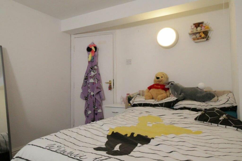 Additional property image - 4a Holters Mews, Canterbury Ref - 223
