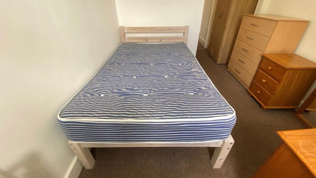 Additional property image - York Road, Canterbury Ref - 1210