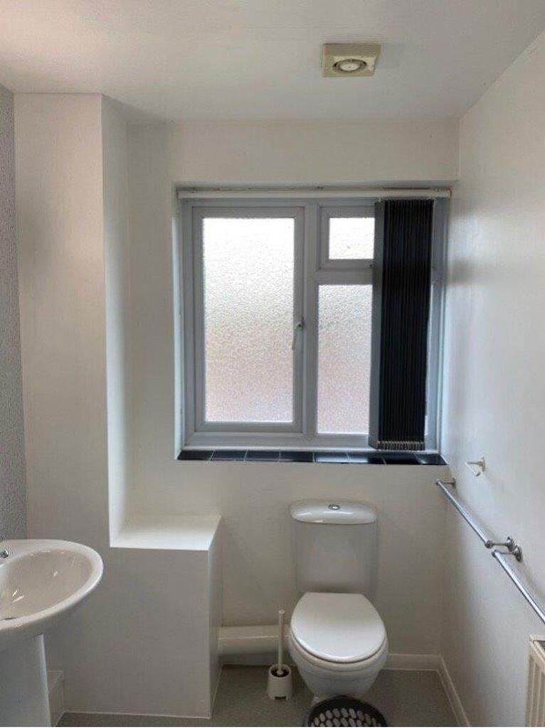 Additional property image - 2 Dymchurch House, Canterbury Ref - 3147