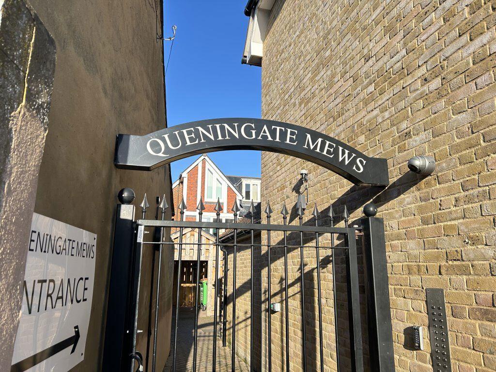Additional property image - 7 Queningate Mews - Ref 3452
