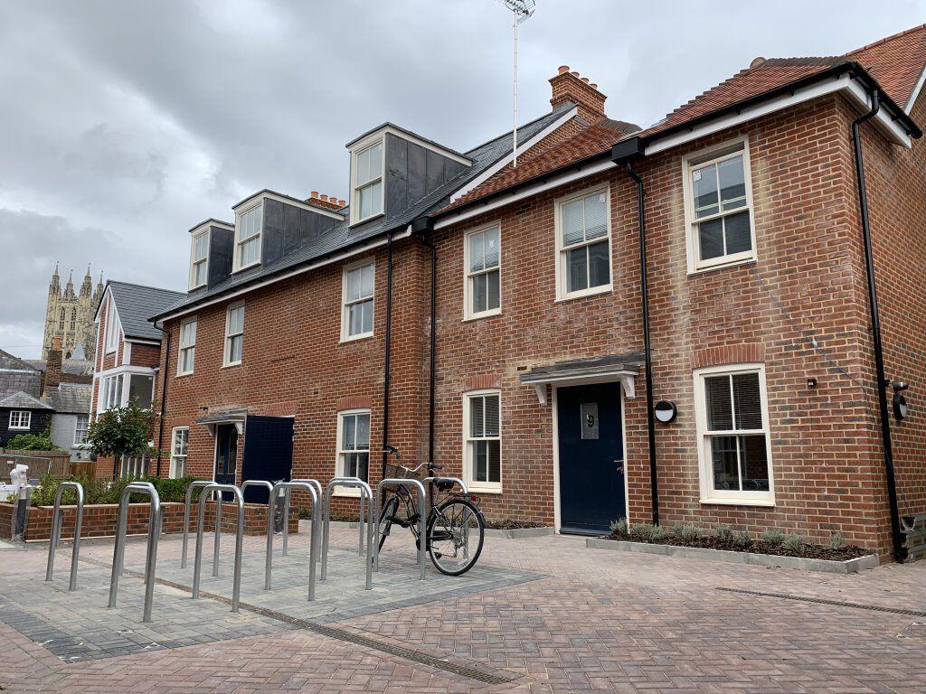 Additional property image - 9 Queningate Mews - Ref 3453