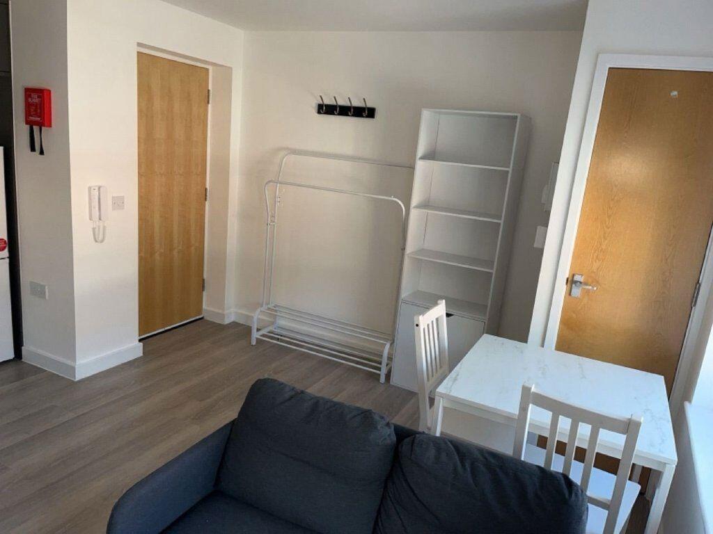 Additional property image - 15 Queningate Mews- 3460