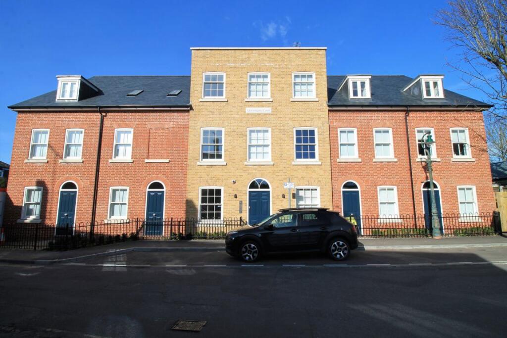 Additional property image - 8 Queningate Court, Canterbury - Ref 3356