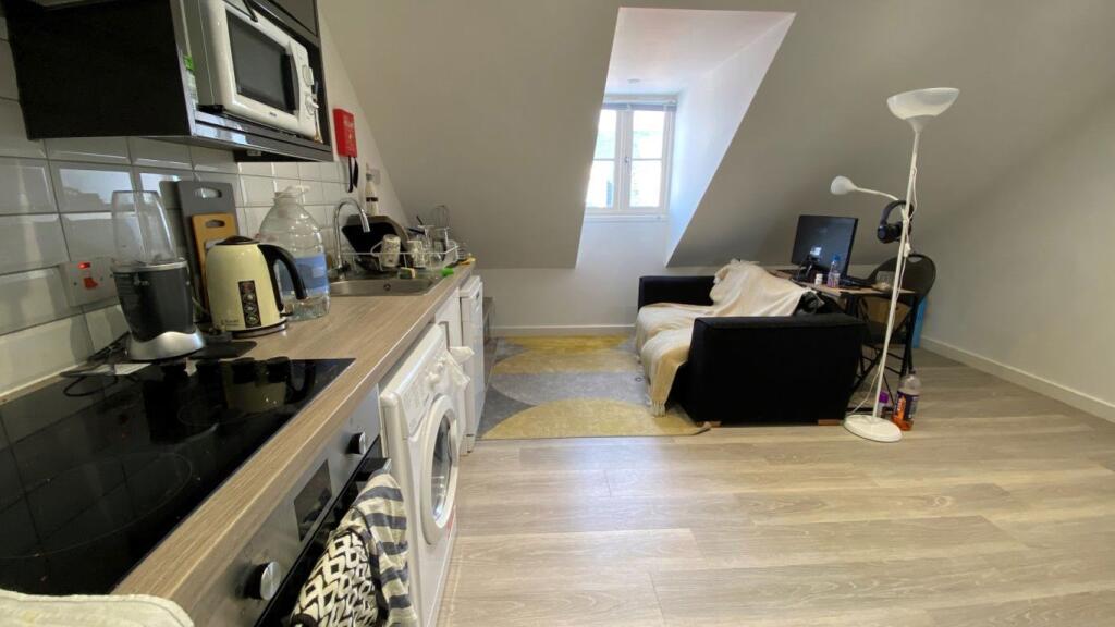 Main image of property: 18 Queningate Court, Canterbury  - Ref 3366