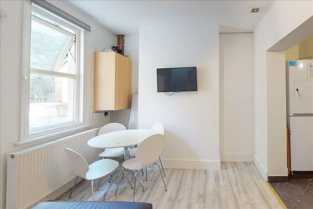 Additional property image - St Thomas Hill, Canterbury