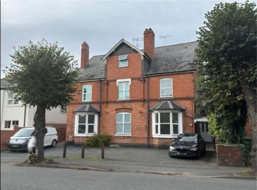 Main image of property: 16-17 Birmingham Road, Kidderminster, DY10 2BX
