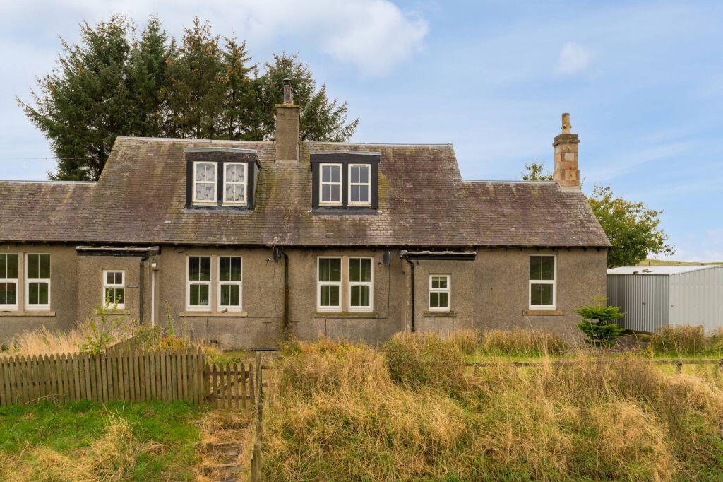 Main image of property: Braeholm, Newbigging Carnwath, Lanark, ML11 8NB